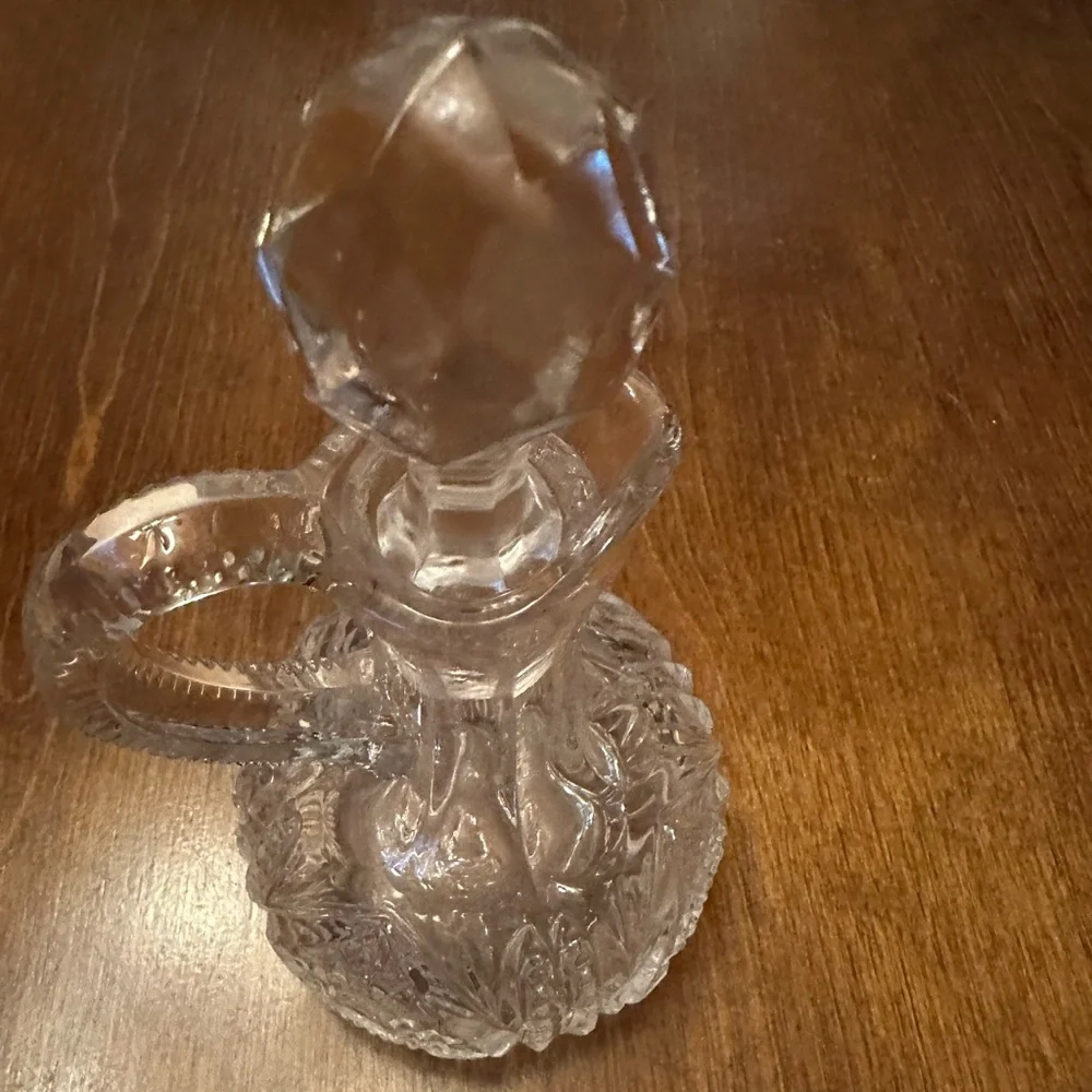 Vintage cut glass cruet - Picture 3 of 7